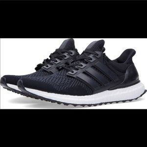 black Ultra Boosts Adidas
